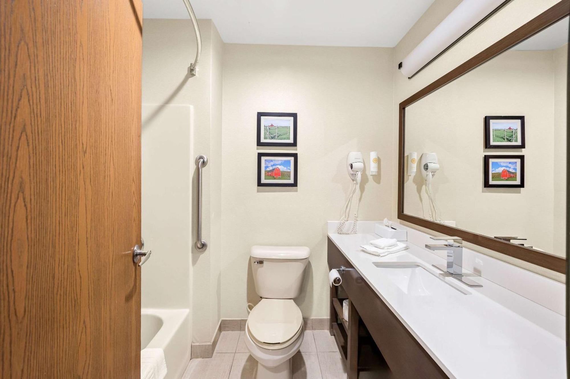 Comfort Inn Van Wert Εξωτερικό φωτογραφία