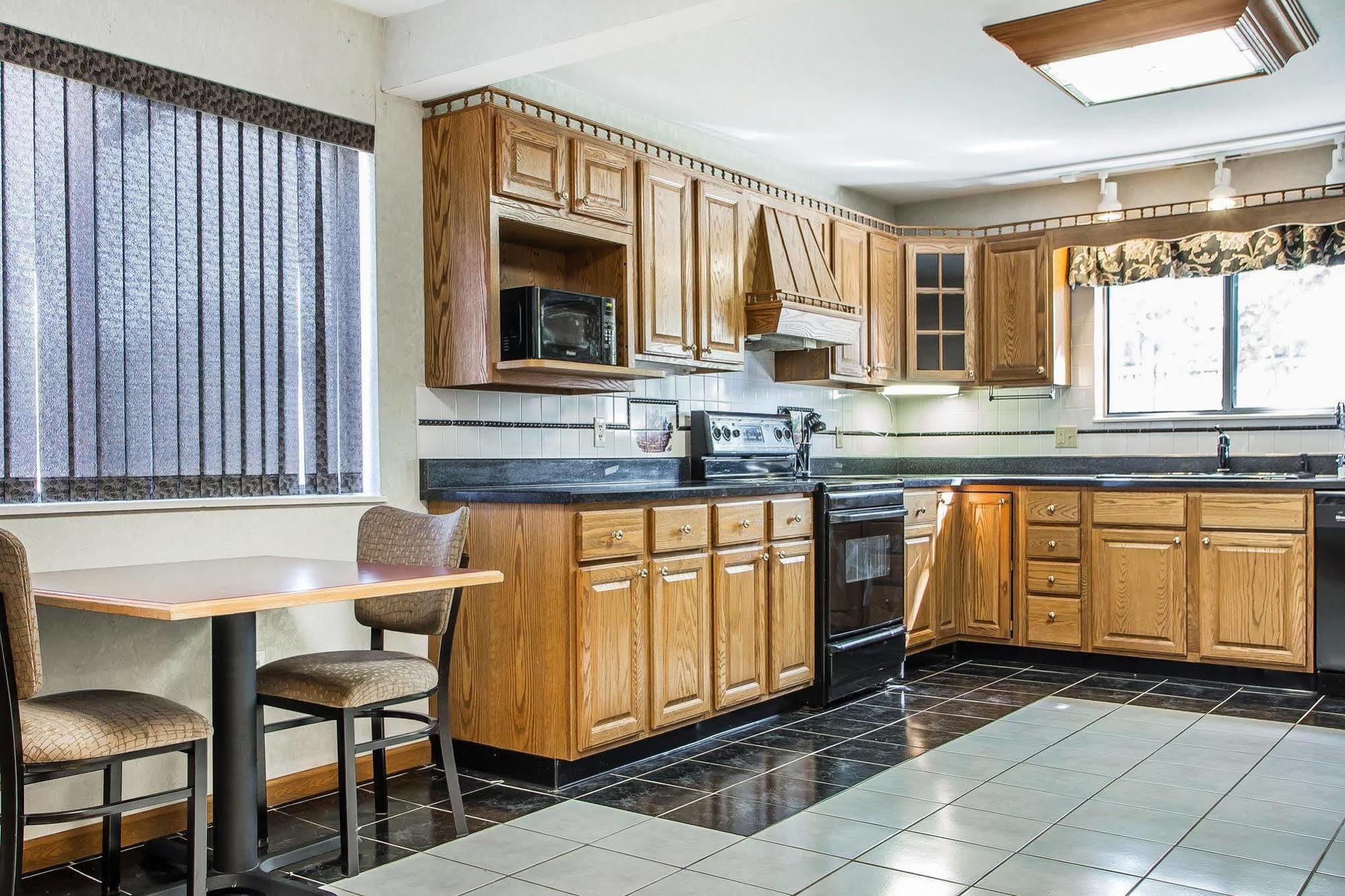 Comfort Inn Van Wert Εξωτερικό φωτογραφία
