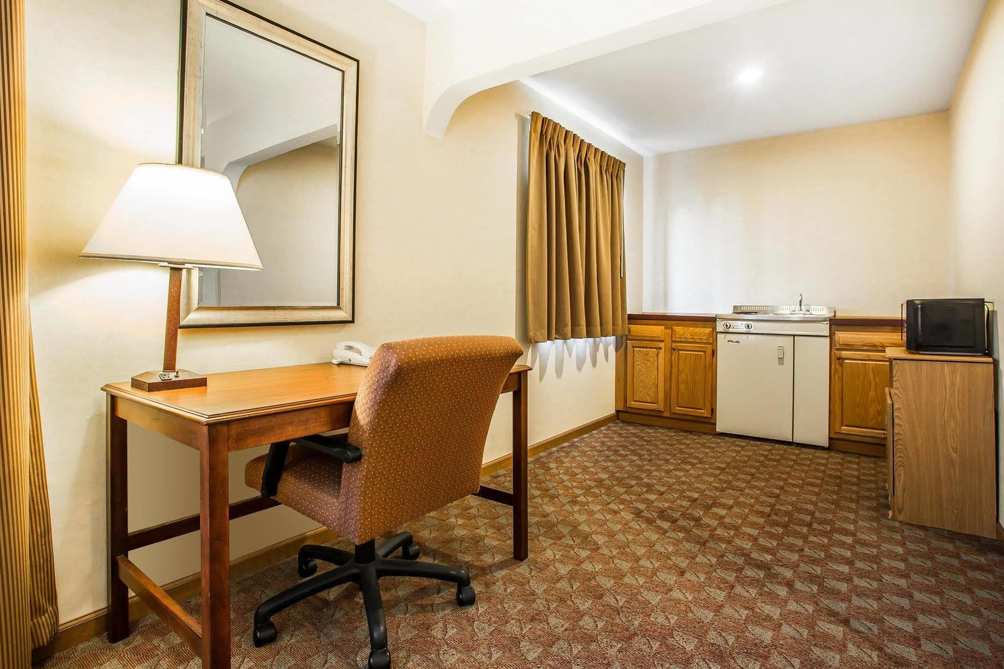 Comfort Inn Van Wert Εξωτερικό φωτογραφία