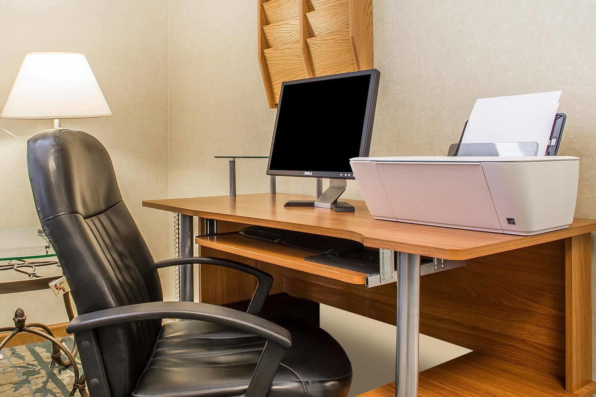 Comfort Inn Van Wert Εξωτερικό φωτογραφία